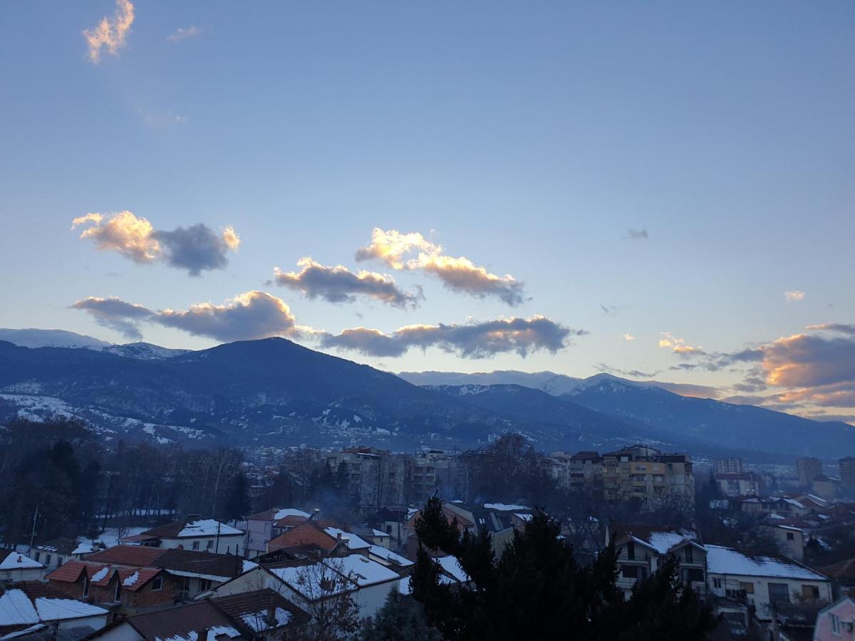 Comfortable Apartment For A Pleasant Trip Bitola Ngoại thất bức ảnh